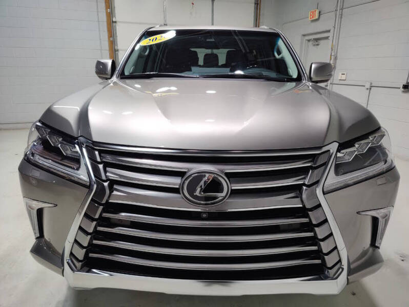Selling used 2020 Lexus LX 570 Jeep Full Options